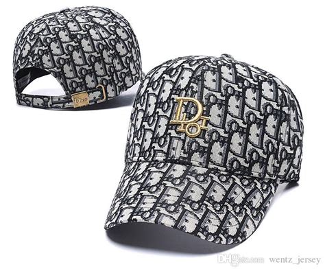 Chapeaux & Bonnets Dior Homme pour Homme .